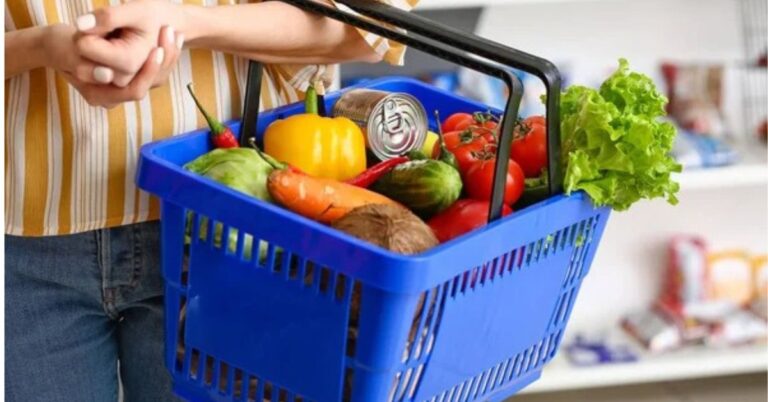Smart Grocery Shopping Tips to Cut Costs Without Cutting Nutrition